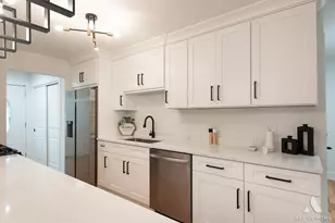 17024 Kimbark Ave, South Holland, IL 60473 - Photo 15