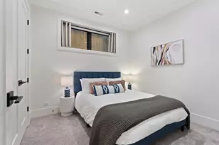 2541 N Wayne Ave, Chicago, IL 60614 - Photo 19