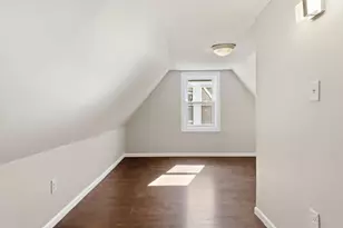 10054 S St Lawrence Ave, Chicago, IL 60628 - Photo 15