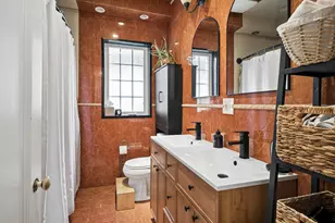 6858 Riverside Dr, Berwyn, IL 60402 - Photo 23