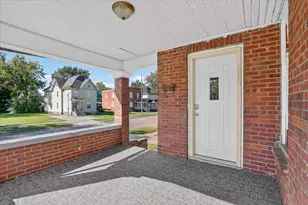 918 S 3rd St, Rockford, IL 61104 - Photo 5