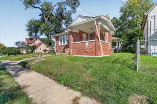 918 S 3rd St, Rockford, IL 61104 - Photo 3