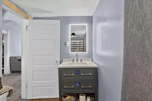 918 S 3rd St, Rockford, IL 61104 - Photo 19