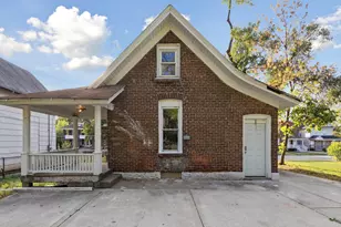 918 S 3rd St, Rockford, IL 61104 - Photo 25