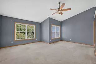 637 Southtowne Dr, Belvidere, IL 61008 - Photo 21
