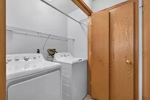 637 Southtowne Dr, Belvidere, IL 61008 - Photo 15