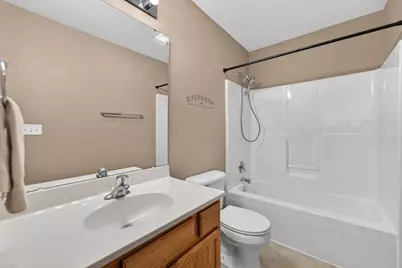 637 Southtowne Drive, Belvidere, IL 61008 - Photo 19