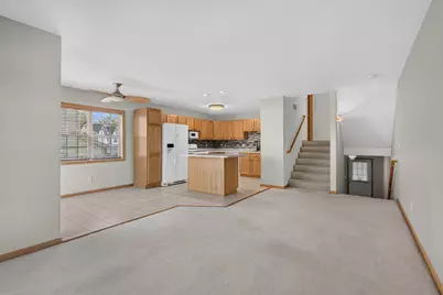 637 Southtowne Drive, Belvidere, IL 61008 - Photo 11