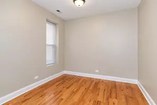 3927 N Clarendon Ave, Chicago, IL 60613 - Photo 7