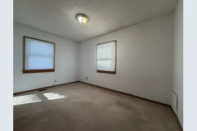 1827 Burry Circle Drive, Crest Hill, IL 60403 - Photo 9