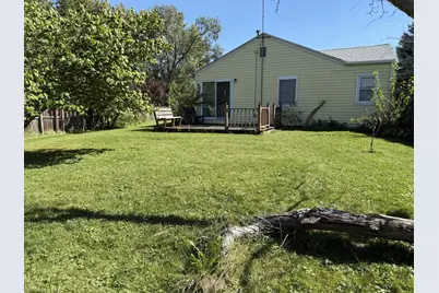 1827 Burry Circle Drive, Crest Hill, IL 60403 - Photo 17