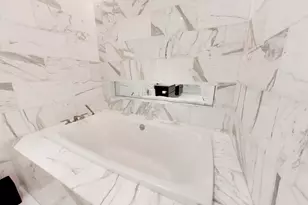363 E Wacker Dr, Chicago, IL 60601 - Photo 27