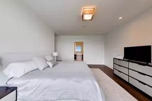363 E Wacker Dr, Chicago, IL 60601 - Photo 23