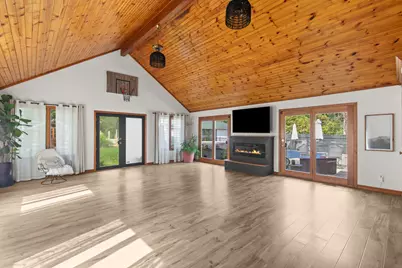 555 Old Mill Road, Plano, IL 60545 - Photo 7