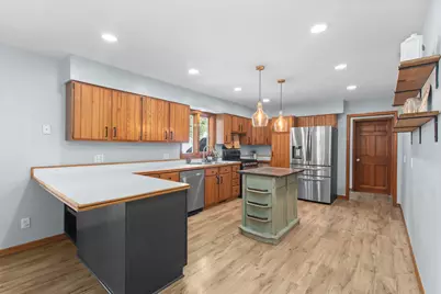 555 Old Mill Road, Plano, IL 60545 - Photo 13