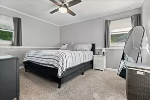 1211 Searle Dr, Normal, IL 61761 - Photo 13
