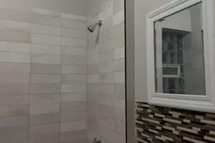 7615 S Emerald Ave, Chicago, IL 60620 - Photo 5