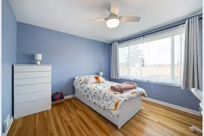 2928 W 98th Street, Evergreen Park, IL 60805 - Photo 11