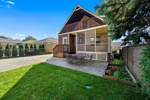2928 W 98th St, Evergreen Park, IL 60805 - Photo 19