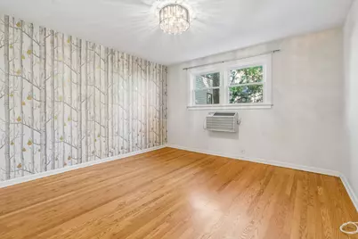 912 Hinman Avenue #2W, Evanston, IL 60202 - Photo 11