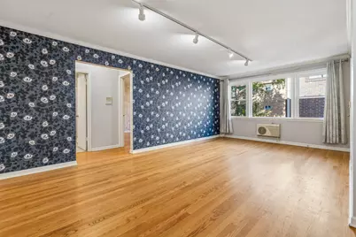912 Hinman Avenue #2W, Evanston, IL 60202 - Photo 3