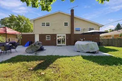 574 W Millers Road, Des Plaines, IL 60016 - Photo 37