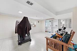 574 W Millers Rd, Des Plaines, IL 60016 - Photo 21