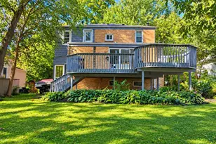 26705 N Cir Dr, Mundelein, IL 60060 - Photo 19