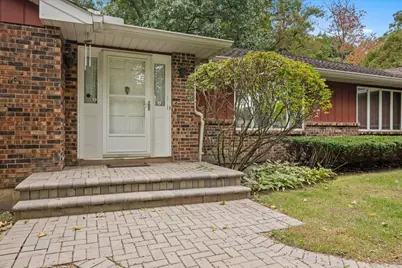 1300 Woodland Drive, Aurora, IL 60505 - Photo 3
