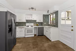 2543 Marcy Ave, Evanston, IL 60201 - Photo 5