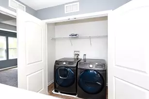 1150 Evergreen Ave, Des Plaines, IL 60016 - Photo 15