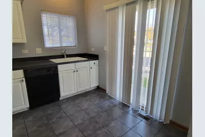 113 Heather Glen Drive #113, Aurora, IL 60504 - Photo 9