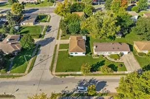 1001 Winthrop Ave, Joliet, IL 60435 - Photo 5
