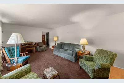 1001 Winthrop Avenue, Joliet, IL 60435 - Photo 9
