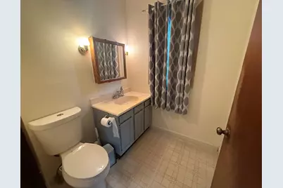 2310 Jethro Avenue, Zion, IL 60099 - Photo 9