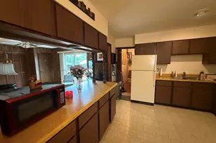 2310 Jethro Ave, Zion, IL 60099 - Photo 11