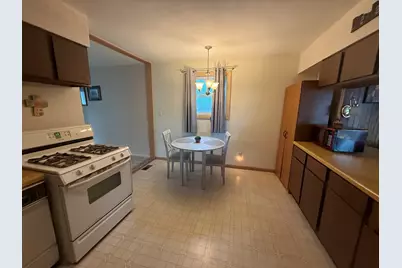 2310 Jethro Avenue, Zion, IL 60099 - Photo 3
