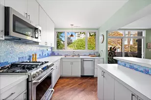68 W Schiller St, Chicago, IL 60610 - Photo 17