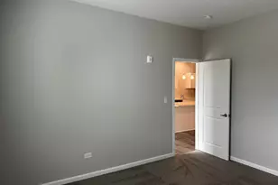 301 N Madison St, Woodstock, IL 60098 - Photo 9