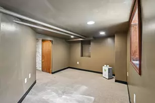 3308 Wesley Ave, Berwyn, IL 60402 - Photo 29