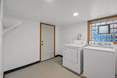 3308 Wesley Avenue, Berwyn, IL 60402 - Photo 33