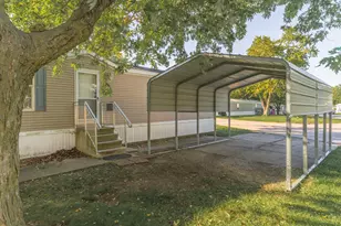 1816 A St, Normal, IL 61761 - Photo 27
