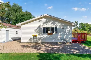 216 9th Ave, Kingston, IL 60145 - Photo 3