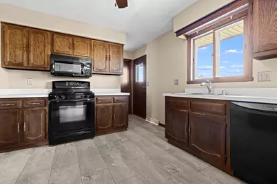 4385 St Malo Road, Rockford, IL 61101 - Photo 9
