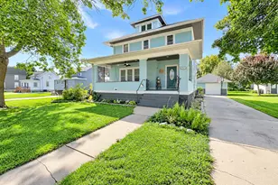 707 S Oakwood Ave, Geneseo, IL 61254 - Photo 3