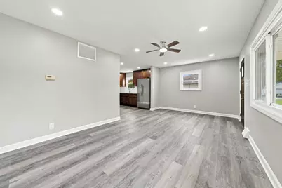 1603 N Sterling Street, Streator, IL 61364 - Photo 9