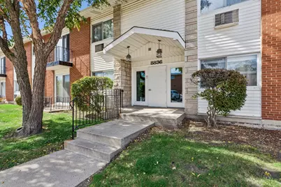 8836 N Western Avenue #1H, Des Plaines, IL 60016 - Photo 1