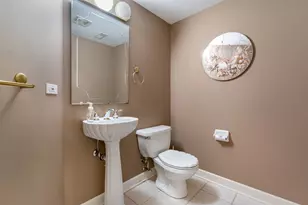 38W590 Barb Hill Dr, Saint Charles, IL 60175 - Photo 35