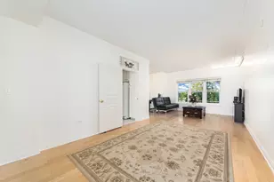 101 Pointe Dr, Northbrook, IL 60062 - Photo 17