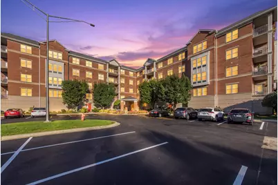 101 Pointe Drive #103, Northbrook, IL 60062 - Photo 3
